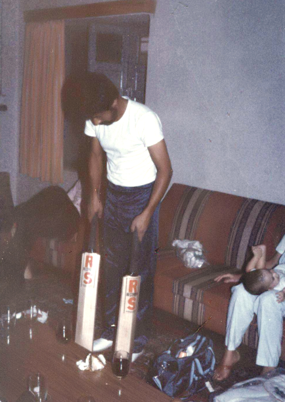 Customized english willow bats